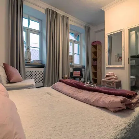 Altes Schwesternhaus - Homesite - Bis 20 Personen Weibern