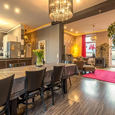 Altes Schwesternhaus - Homesite - Bis 20 Personen Vendégház 3*