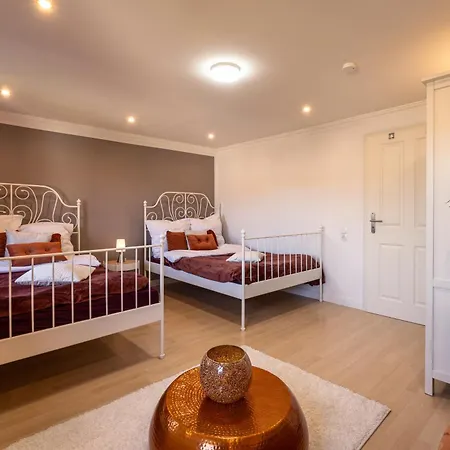 Altes Schwesternhaus - Homesite - Bis 20 Personen Penzion