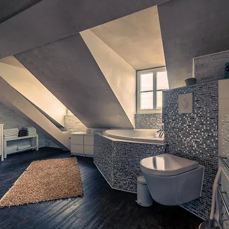 Altes Schwesternhaus - Homesite - Bis 20 Personen Penzion Weibern