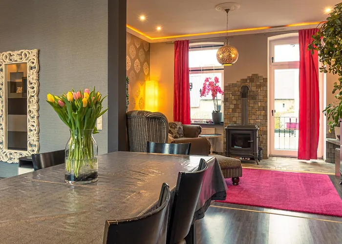 Altes Schwesternhaus - Homesite - Bis 20 Personen 3*