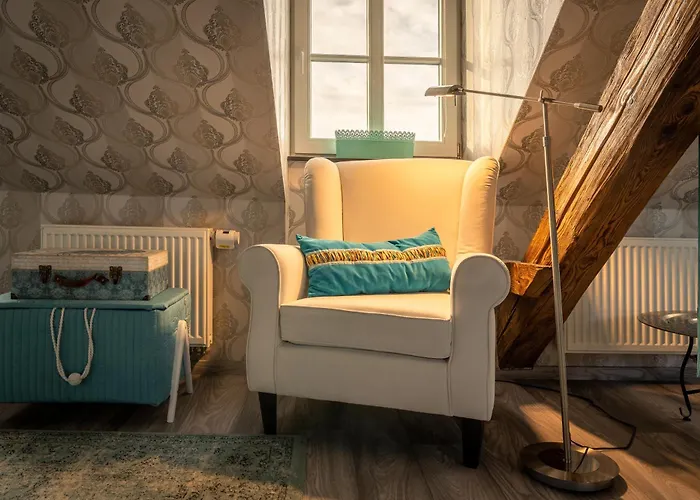 Altes Schwesternhaus - Homesite - Bis 20 Personen 3* Weibern