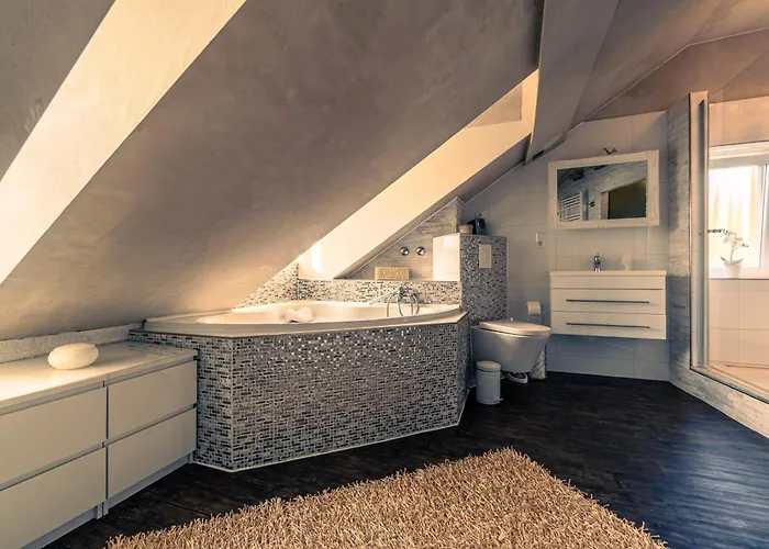 Altes Schwesternhaus - Homesite - Bis 20 Personen Weibern