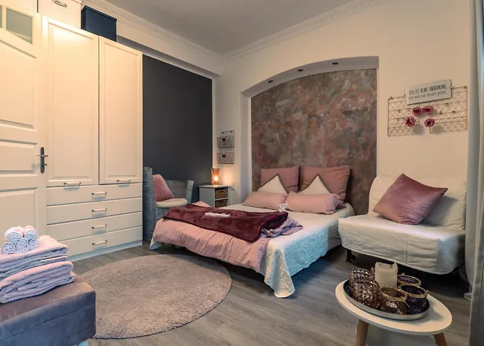 Altes Schwesternhaus - Homesite - Bis 20 Personen Weibern